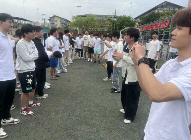 图片4.png 图片4.png